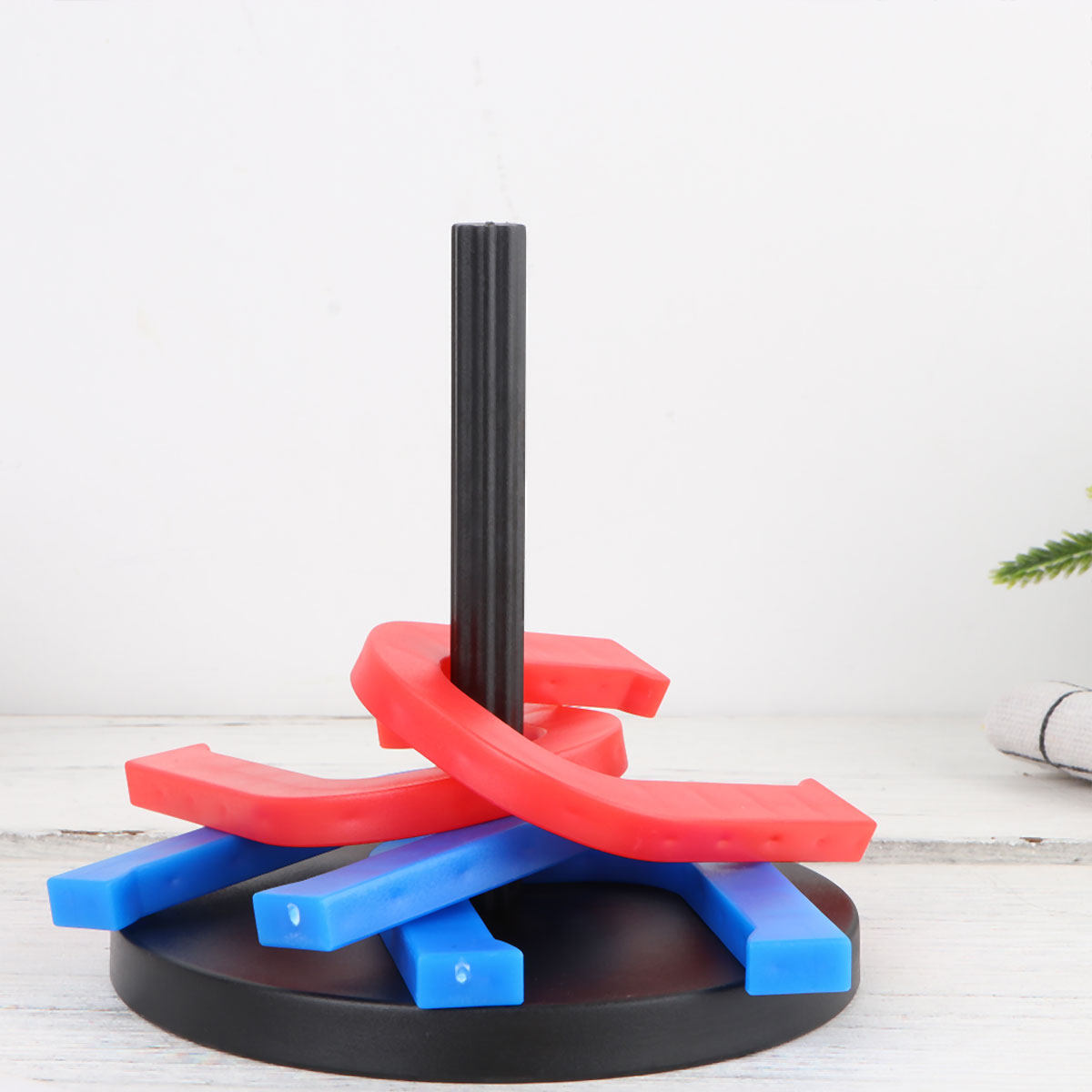 Horseshoe Game Set - 18Pcs Easy Grip Plastic Horseshoe Style