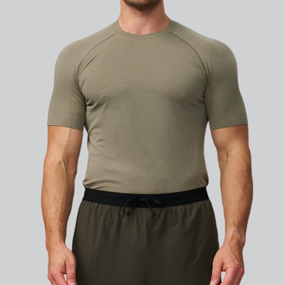 Men's Solid Color Sports T-shi - Sports Equipment Logos review and price